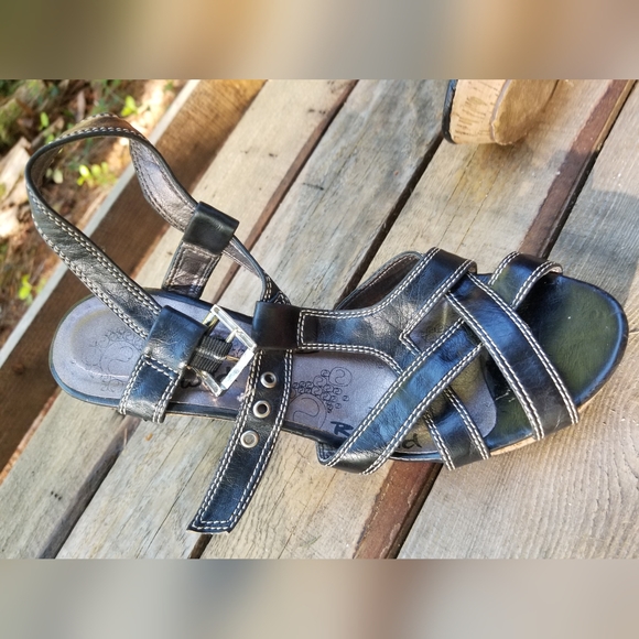 Size 9 High Heel Shoes Be Wild Black Straps Joy & Peace Brown open toe Ladies - Picture 9 of 12